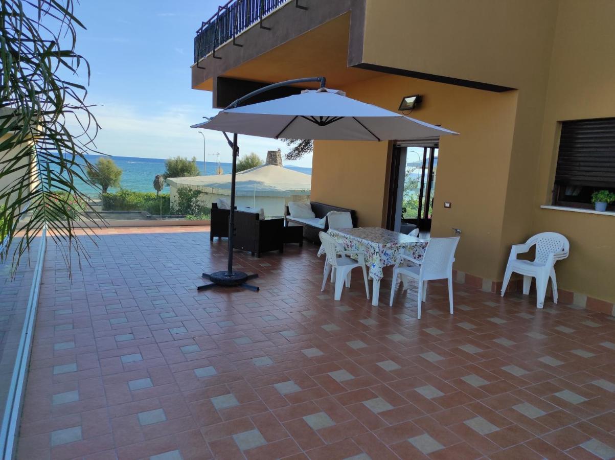 Stella Di Mare Villa Terracina Exterior foto