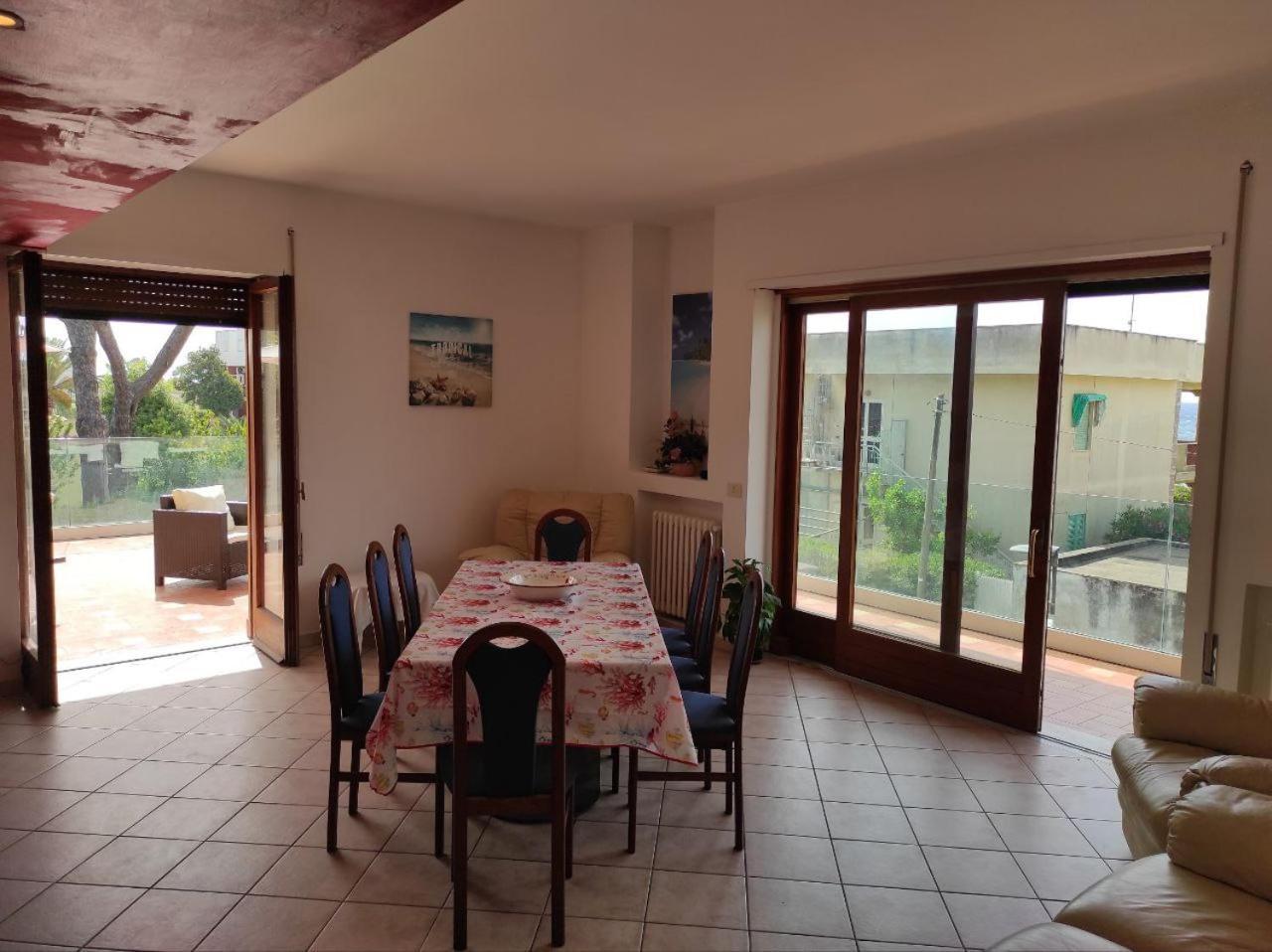 Stella Di Mare Villa Terracina Exterior foto